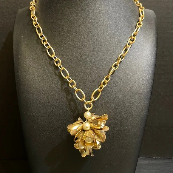 J. Crew Pendant Necklace - Picture 2 of 7